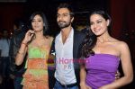 Shweta Tiwari, Ashmit Patel, Veena Malik at Ashmit Patel_s birthday bash in Veda on 13th Jan 2011 (2).JPG